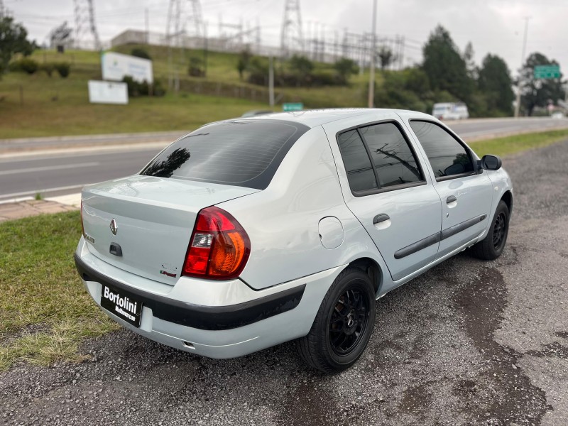 CLIO 1.0 AUTHENTIQUE 16V FLEX 4P MANUAL - 2004 - FARROUPILHA