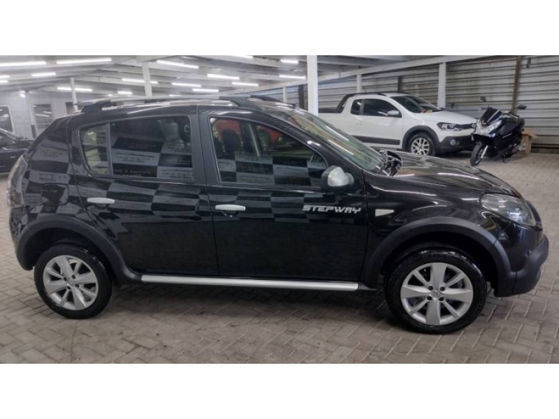 SANDERO 1.6 STEPWAY 16V FLEX 4P MANUAL - 2013 - CAXIAS DO SUL