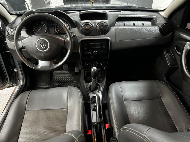 DUSTER 1.6 DYNAMIQUE 4X2 16V FLEX 4P MANUAL - 2012 - CAXIAS DO SUL