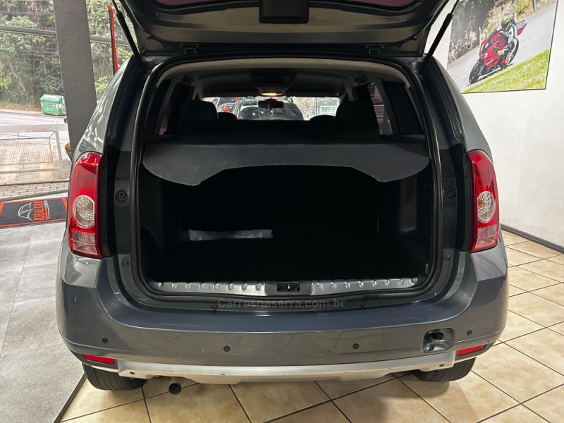 DUSTER 1.6 DYNAMIQUE 4X2 16V FLEX 4P MANUAL - 2012 - CAXIAS DO SUL