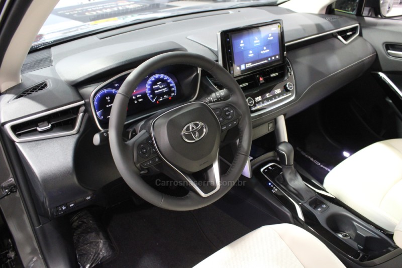 COROLLA 2.0 CROSS XRX 16V FLEX 4P AUTOMÁTICO - 2025 - CAXIAS DO SUL