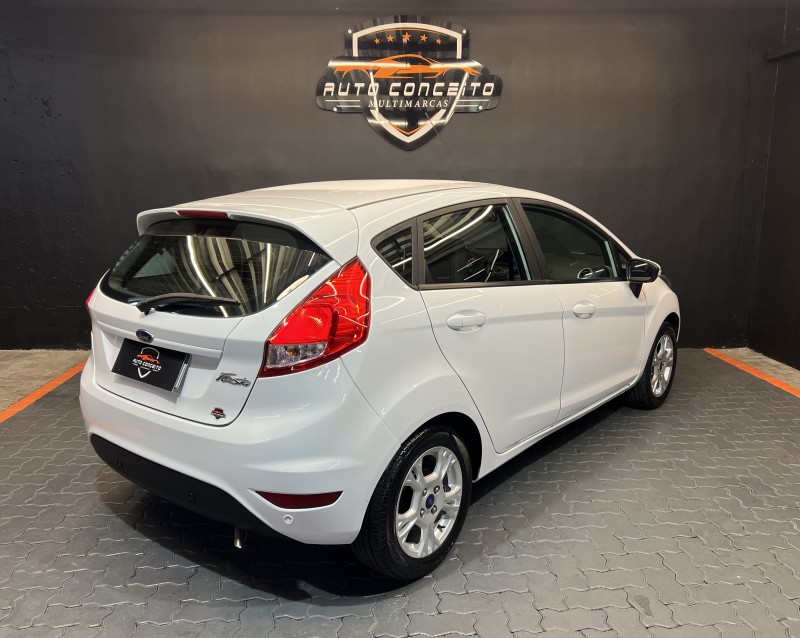 FIESTA 1.6 SEL HATCH 16V FLEX 4P AUTOMÁTICO - 2017 - CAXIAS DO SUL