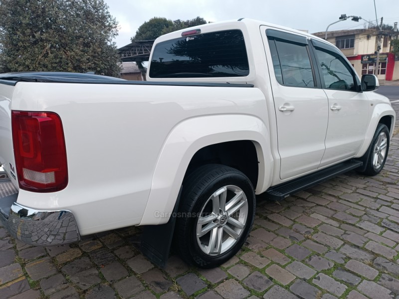 AMAROK 2.0 HIGHLINE 4X4 CD 16V TURBO INTERCOOLER DIESEL 4P AUTOMÁTICO - 2012 - CAXIAS DO SUL