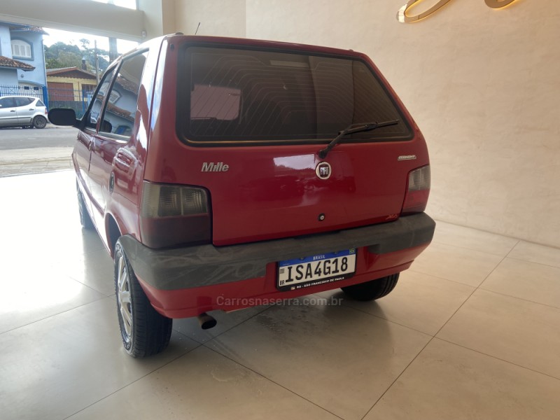 UNO 1.0 MPI MILLE FIRE ECONOMY 8V FLEX 2P MANUAL - 2012 - CANELA