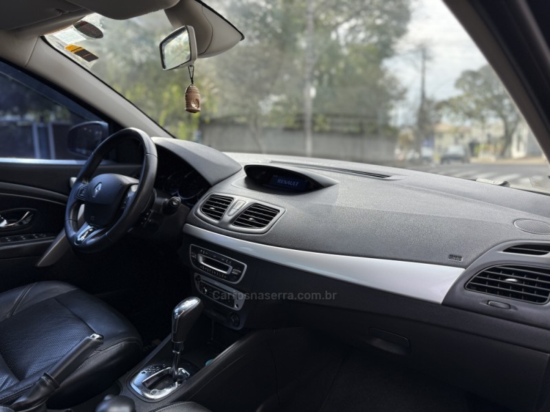 FLUENCE 2.0 DYNAMIQUE 16V FLEX 4P AUTOMÁTICO - 2014 - PAROBé