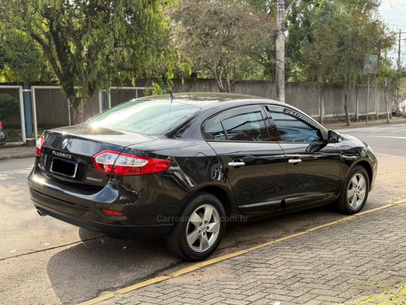 FLUENCE 2.0 DYNAMIQUE 16V FLEX 4P AUTOMÁTICO - 2014 - PAROBé