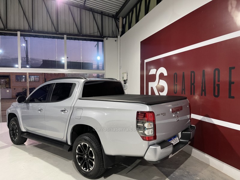 L200 TRITON 2.4 HPE-S SPORT 4X4 CD 16V DIESEL 4P AUTOMÁTICO - 2023 - NOVO HAMBURGO