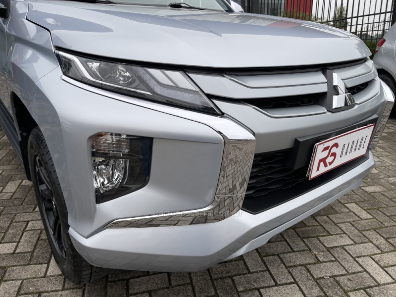 L200 TRITON 2.4 HPE-S SPORT 4X4 CD 16V DIESEL 4P AUTOMÁTICO - 2023 - NOVO HAMBURGO