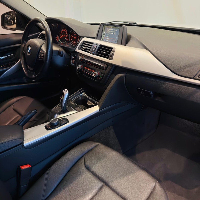 320I 2.0 16V TURBO ACTIVE FLEX 4P AUTOMÁTICO - 2014 - CAXIAS DO SUL