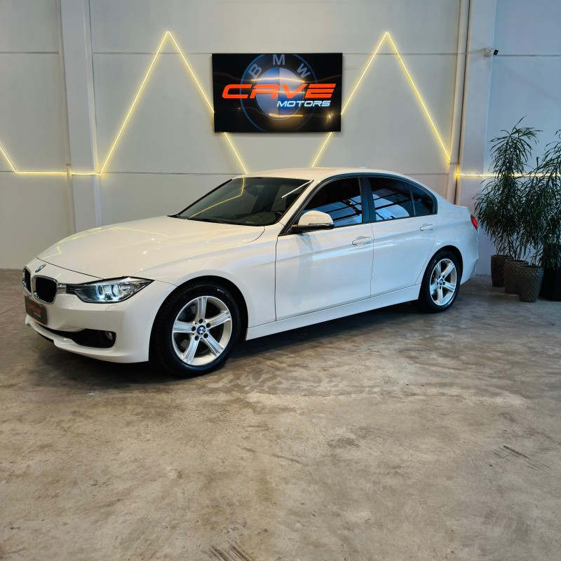 320I 2.0 16V TURBO ACTIVE FLEX 4P AUTOMÁTICO - 2014 - CAXIAS DO SUL