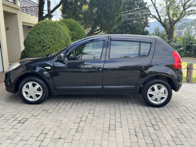 SANDERO 1.6 EXPRESSION 8V FLEX 4P MANUAL - 2013 - ENCANTADO