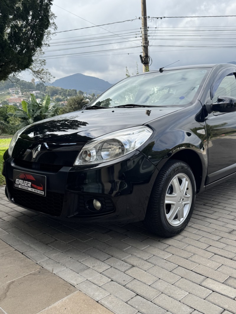 SANDERO 1.6 EXPRESSION 8V FLEX 4P MANUAL - 2013 - ENCANTADO