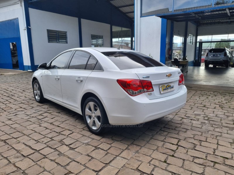 CRUZE 1.8 LT 16V FLEX 4P AUTOMÁTICO - 2013 - VACARIA