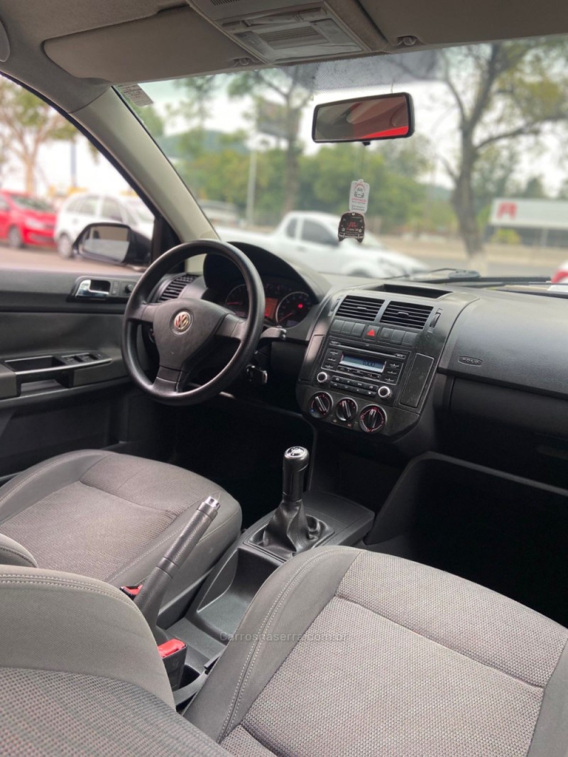 POLO 1.6 MI 8V TOTAL FLEX 4P MANUAL - 2010 - ESTâNCIA VELHA