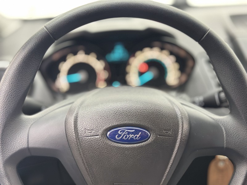 FIESTA 1.6 SE HATCH 16V FLEX 4P MANUAL - 2017 - SANTA CRUZ DO SUL