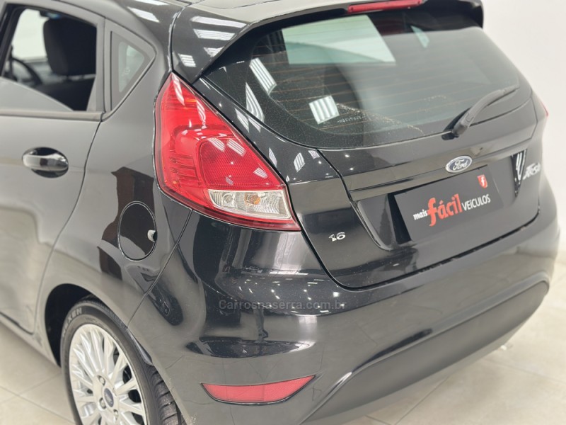 FIESTA 1.6 SE HATCH 16V FLEX 4P MANUAL - 2017 - SANTA CRUZ DO SUL