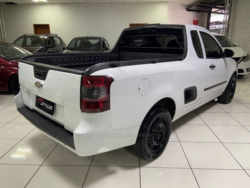 MONTANA 1.4 MPFI LS CS 8V FLEX 2P MANUAL - 2013 - ESTâNCIA VELHA