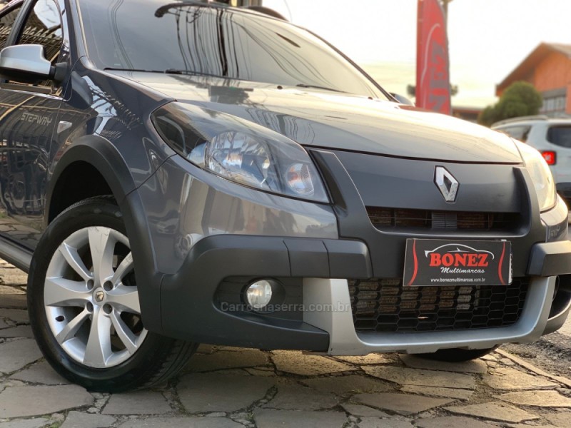 SANDERO 1.6 STEPWAY 16V FLEX 4P AUTOMÁTICO - 2013 - CAXIAS DO SUL