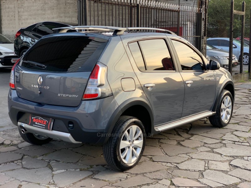 SANDERO 1.6 STEPWAY 16V FLEX 4P AUTOMÁTICO - 2013 - CAXIAS DO SUL