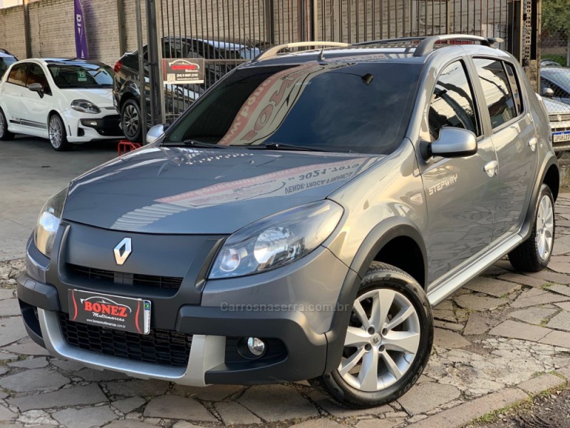 SANDERO 1.6 STEPWAY 16V FLEX 4P AUTOMÁTICO - 2013 - CAXIAS DO SUL