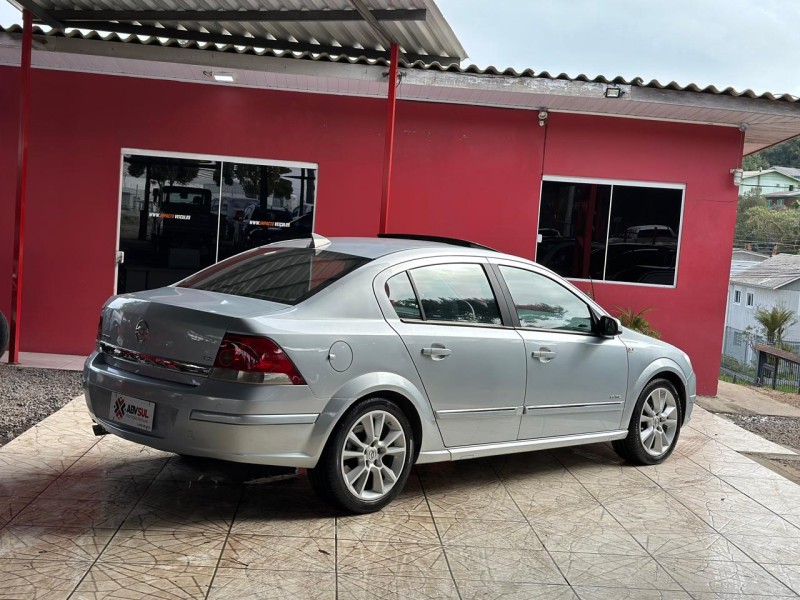 VECTRA 2.0 MPFI ELITE 8V 140CV FLEX 4P AUTOMÁTICO - 2009 - CAXIAS DO SUL