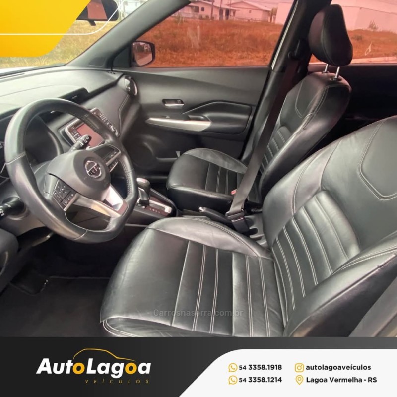 KICKS 1.6 16V FLEX SL PACK PLUS 4P XTRONIC - 2017 - LAGOA VERMELHA