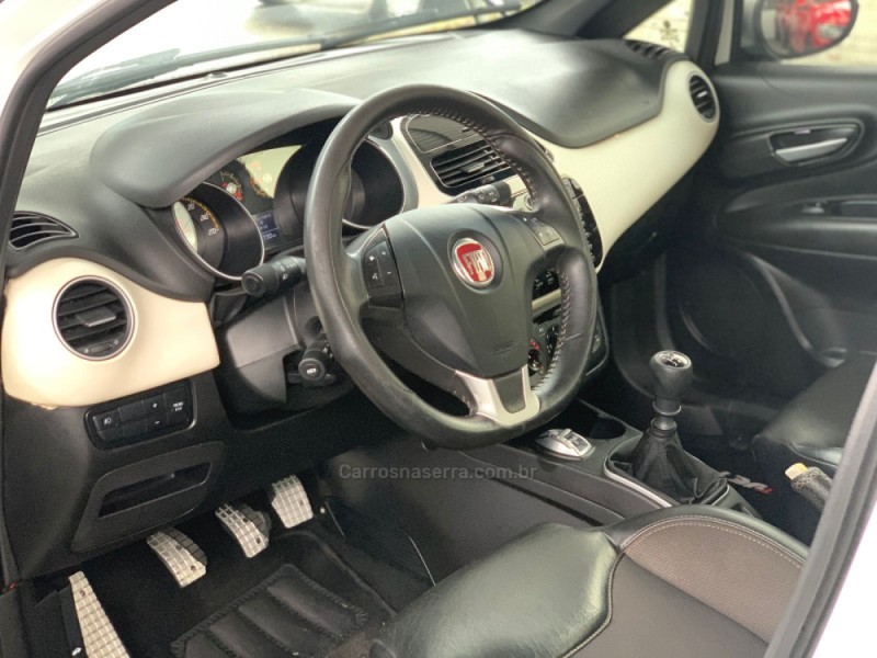 PUNTO 1.4 MPI 16V T-JET GASOLINA 4P MANUAL - 2015 - CAXIAS DO SUL