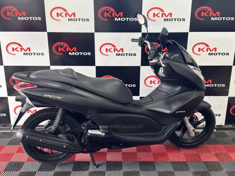 PCX 150 - 2015 - PORTãO