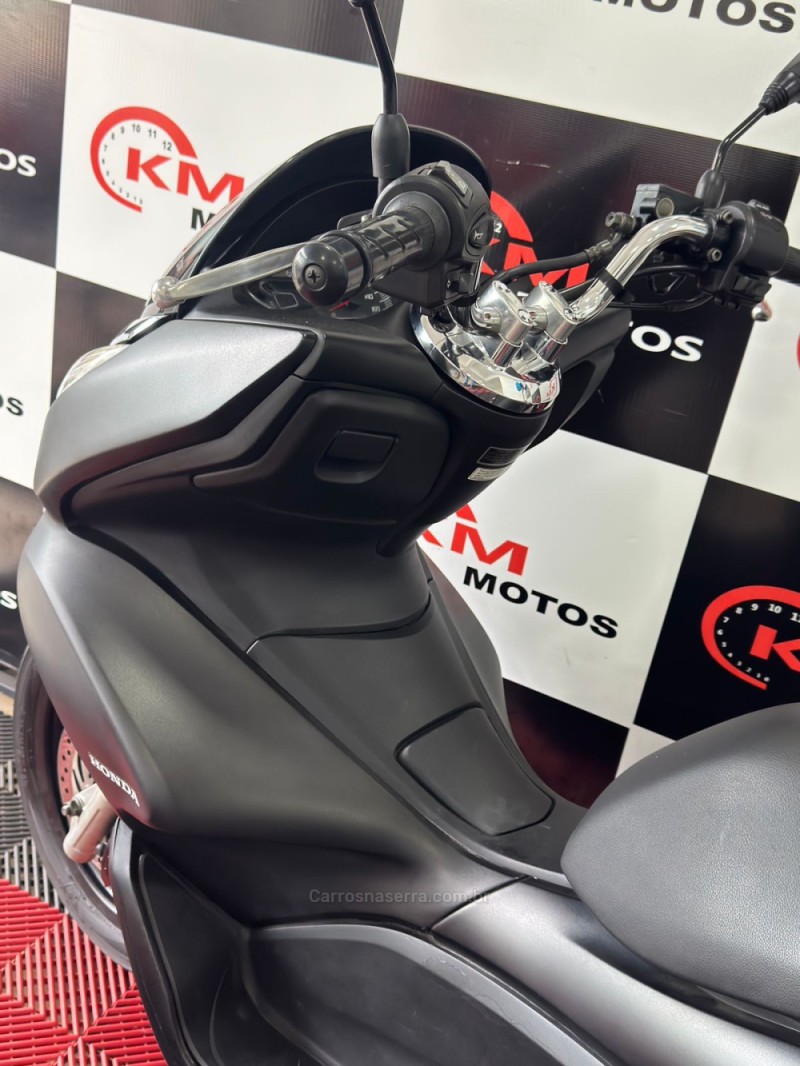 PCX 150 - 2015 - PORTãO