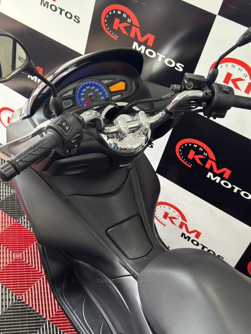 PCX 150 - 2015 - PORTãO