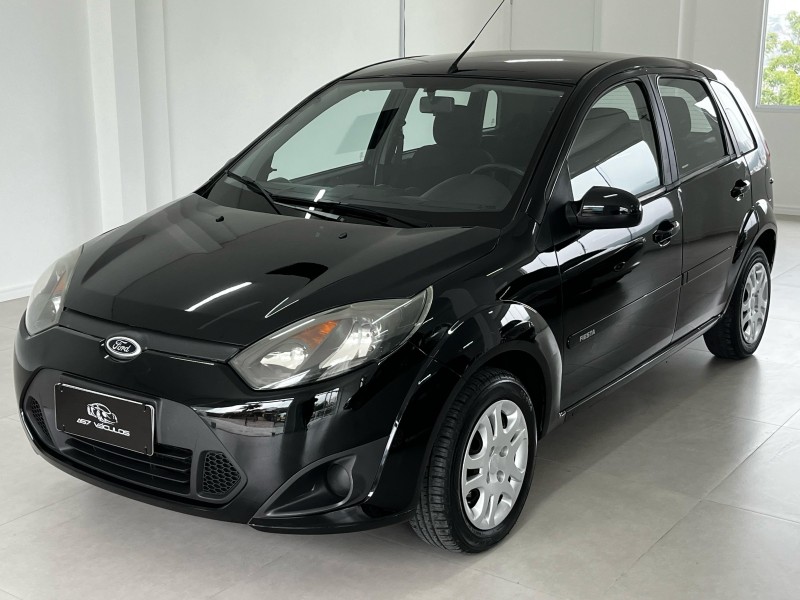 FIESTA 1.0 MPI 8V GASOLINA 4P MANUAL - 2014 - BENTO GONçALVES
