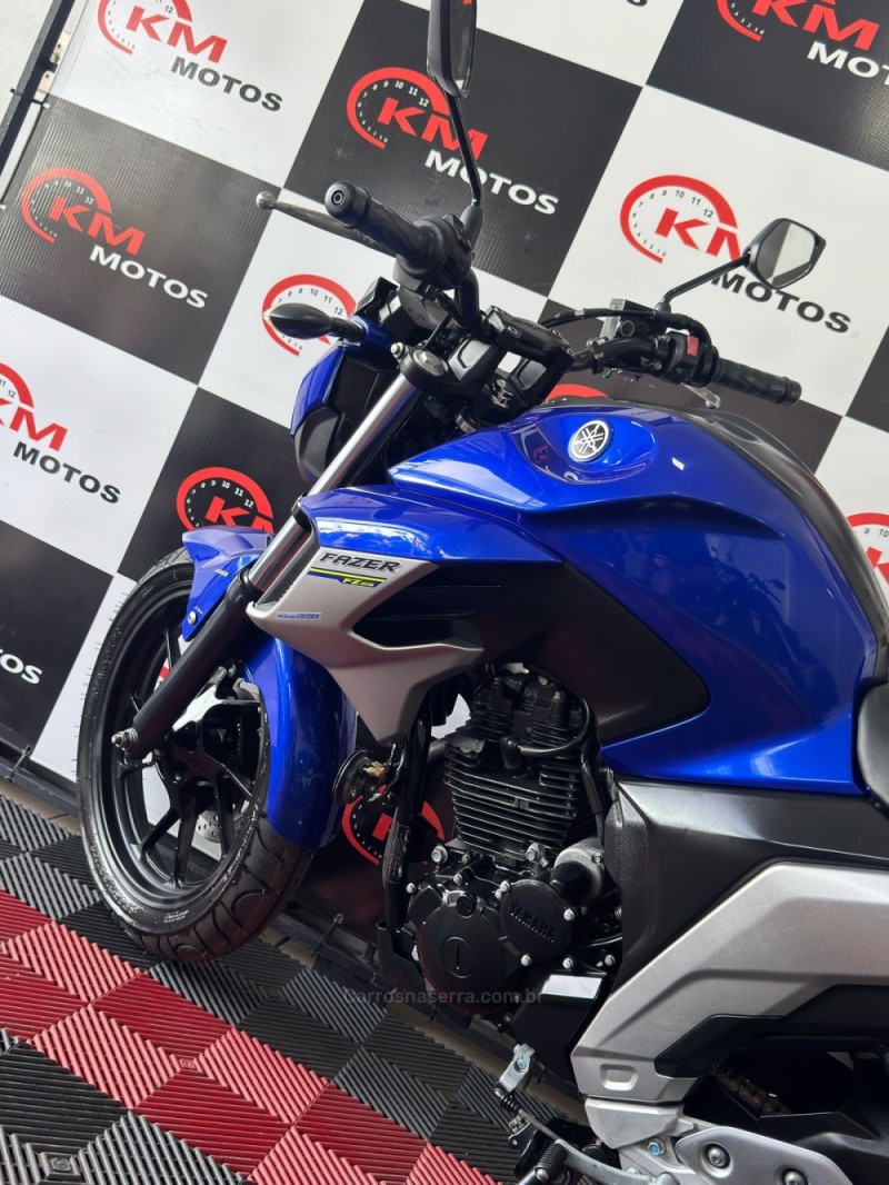 FAZER FZ25 ABS - 2019 - PORTãO
