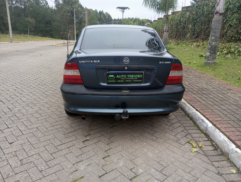 VECTRA 2.0 MPFI GLS 8V GASOLINA 4P MANUAL - 1997 - CAXIAS DO SUL