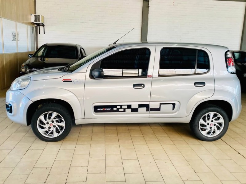 UNO 1.0 EVO ATTRACTIVE 8V FLEX 4P MANUAL - 2015 - CAXIAS DO SUL