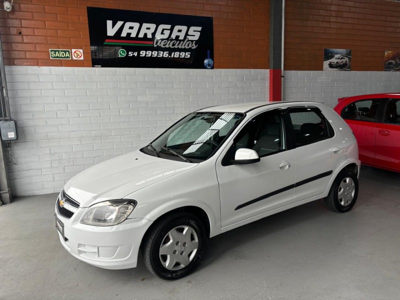 CELTA 1.0 MPFI LT 8V FLEX 4P MANUAL