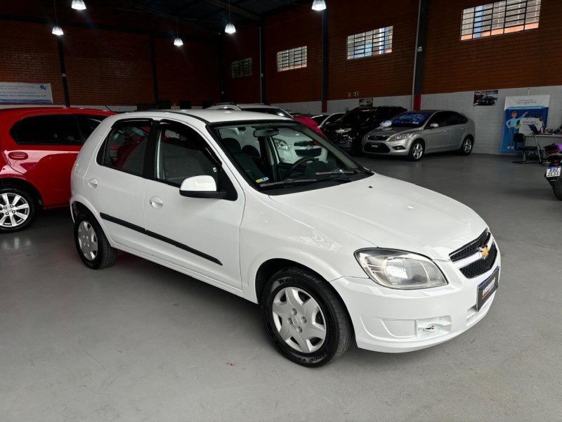 CELTA 1.0 MPFI LT 8V FLEX 4P MANUAL - 2014 - CAXIAS DO SUL
