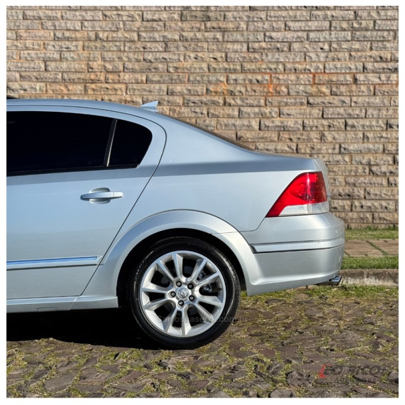 VECTRA 2.4 MPFI ELITE 16V FLEX 4P AUTOMÁTICO - 2008 - CAMPO BOM
