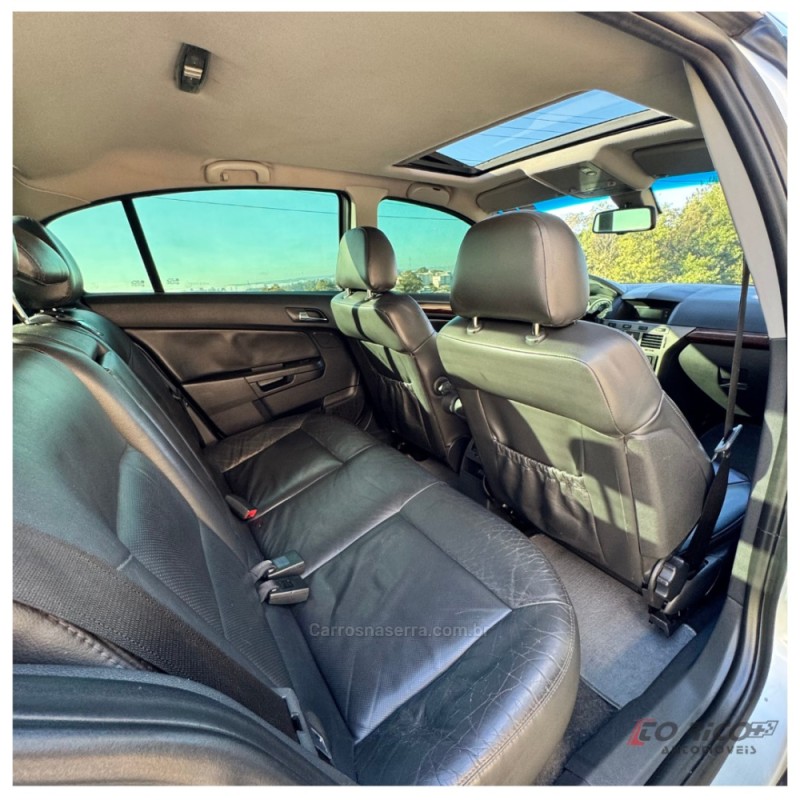 VECTRA 2.4 MPFI ELITE 16V FLEX 4P AUTOMÁTICO - 2008 - CAMPO BOM