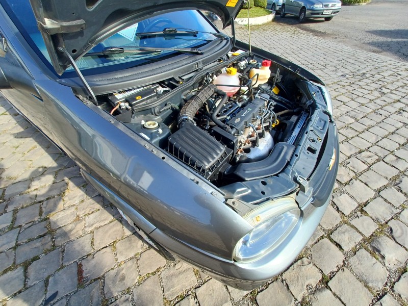 CLASSIC 1.0 MPFI VHCE 8V FLEX 4P MANUAL - 2010 - FLORES DA CUNHA