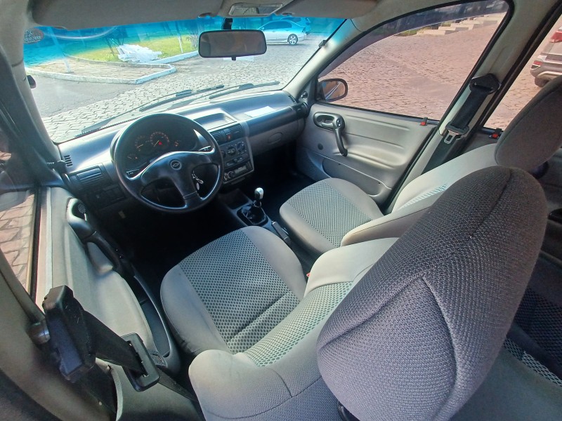CLASSIC 1.0 MPFI VHCE 8V FLEX 4P MANUAL - 2010 - FLORES DA CUNHA