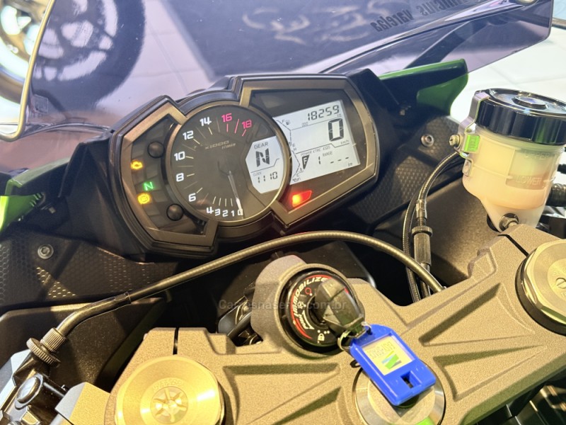 NINJA ZX-6R 636  - 2021 - CAXIAS DO SUL