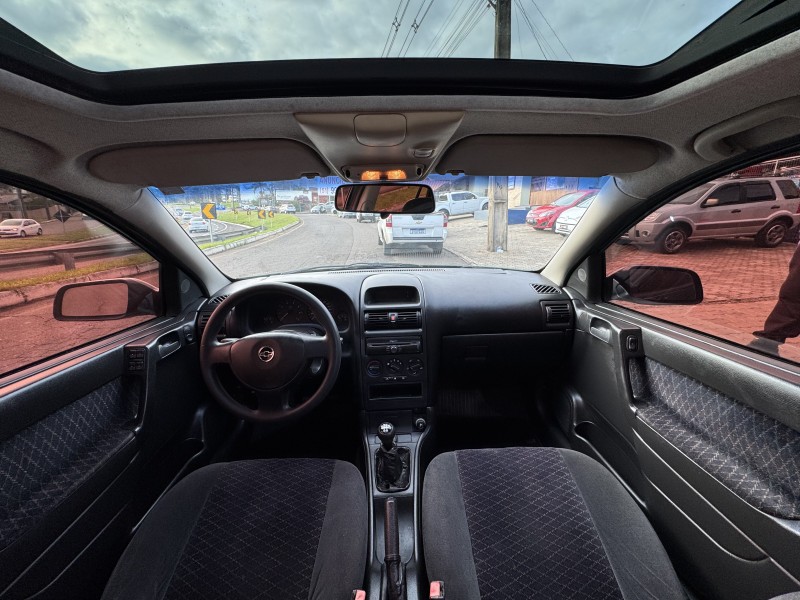 ASTRA 2.0 MPFI 8V FLEX 4P MANUAL - 2000 - DOIS IRMãOS