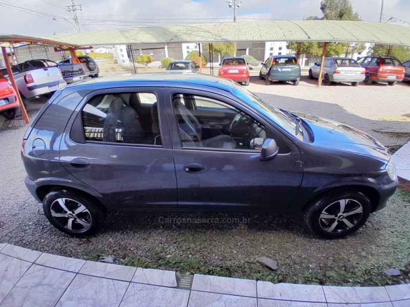 CELTA 1.0 MPFI LIFE 8V FLEX 4P MANUAL - 2008 - VERANóPOLIS