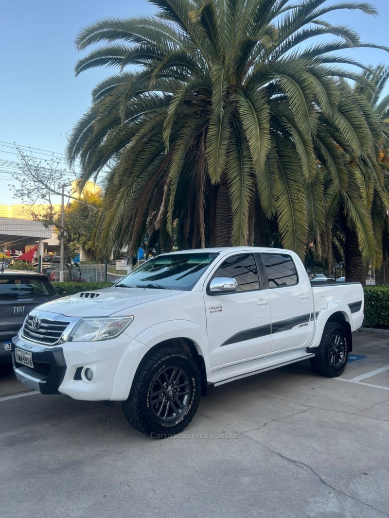 HILUX 3.0 SRV LIMITED EDITION 4X4 CD 16V TURBO INTERCOOLER DIESEL 4P AUTOMÁTICO - 2015 - FELIZ