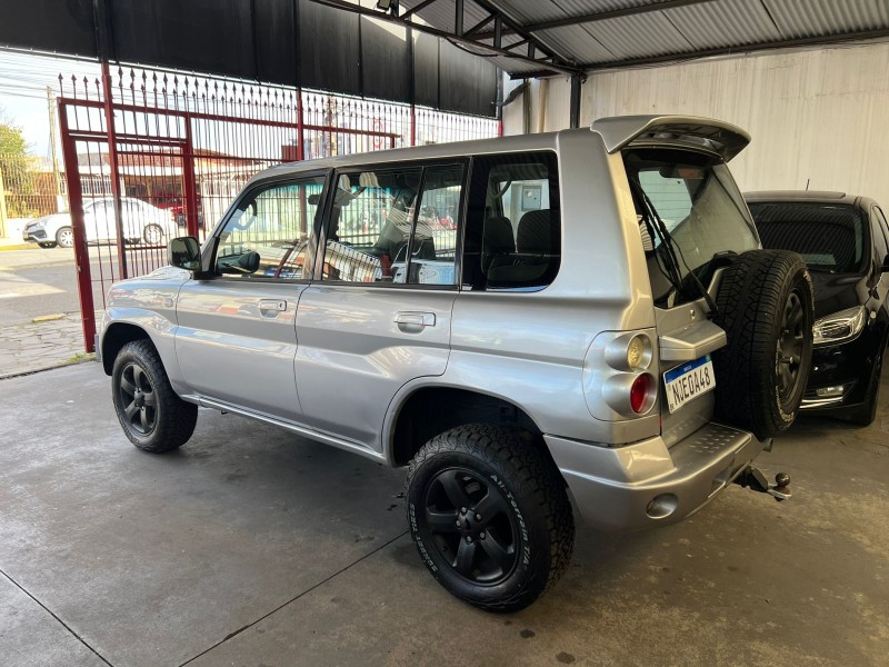 PAJERO TR4 2.0 4X4 16V 131CV GASOLINA 4P AUTOMÁTICO - 2008 - CAXIAS DO SUL