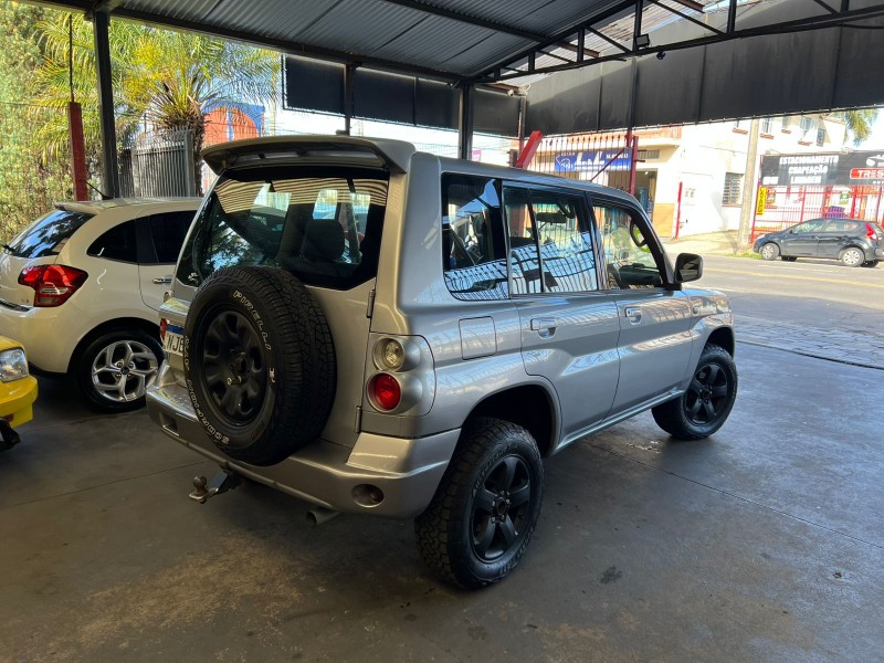 PAJERO TR4 2.0 4X4 16V 131CV GASOLINA 4P AUTOMÁTICO - 2008 - CAXIAS DO SUL