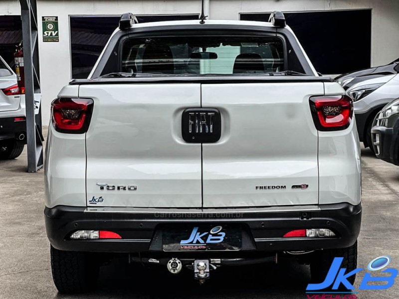 TORO 2.0 16V TURBO DIESEL FREEDOM 4WD AT9 AUTOMÁTICO - 2019 - NOVO HAMBURGO