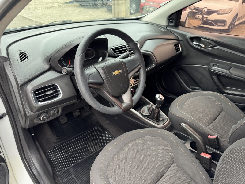 ONIX 1.0 LT 12V FLEX 4P MANUAL - 2013 - DOIS IRMãOS