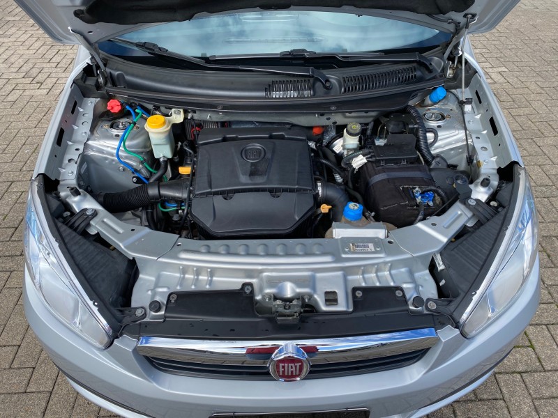 GRAND SIENA 1.6 MPI ESSENCE 16V FLEX 4P MANUAL - 2015 - CAXIAS DO SUL
