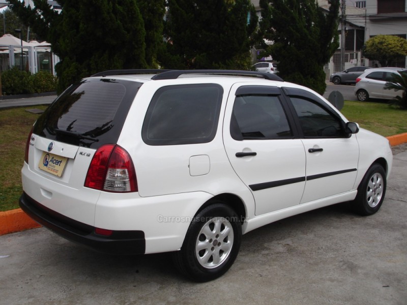 PALIO 1.8 MPI HLX WEEKEND 8V FLEX 4P MANUAL - 2007 - CAXIAS DO SUL